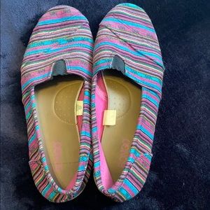 Multi-colored slip ons